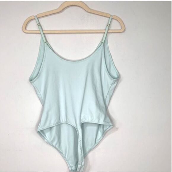 NWT - INTIMATELY FREE PEOPLE Baby Blue Thong Seamless Bodysuit Size: XS - Picture 4 of 9